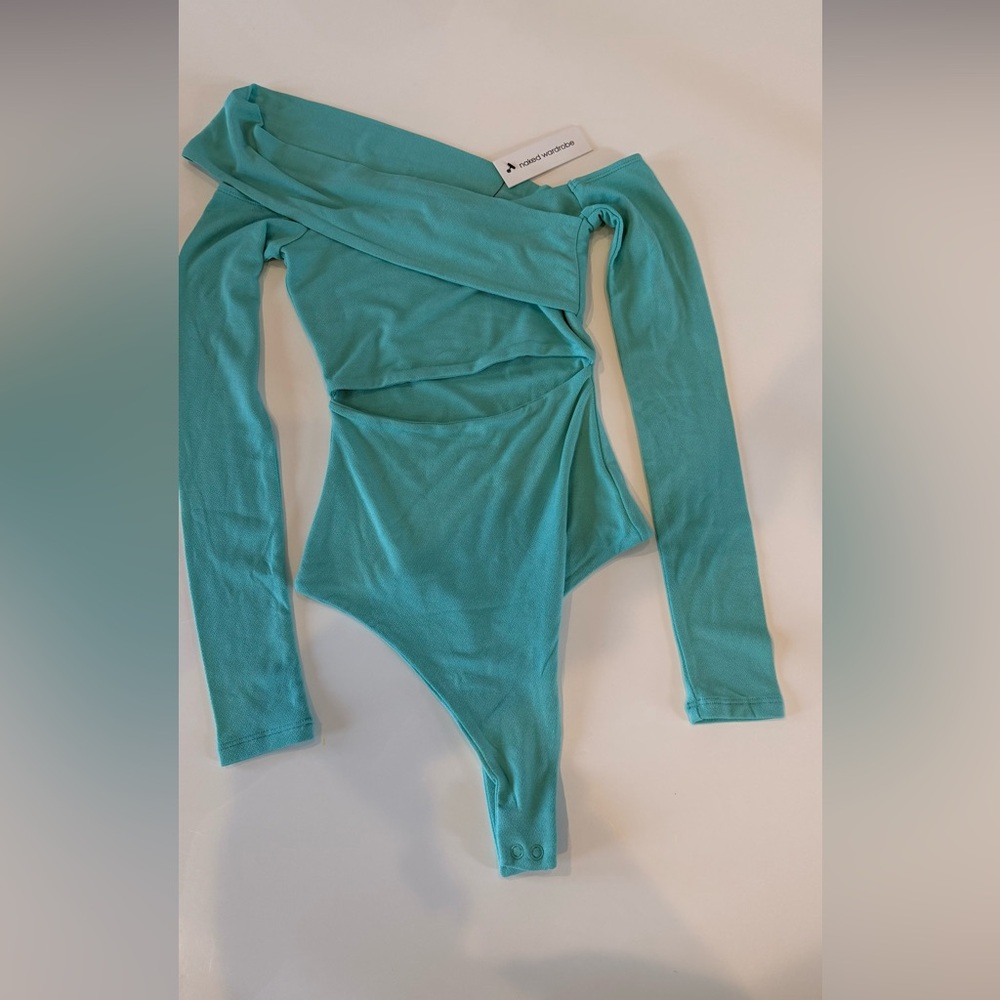 Naked wardrobe👗extra cold shoulder off shoulder cut out long sleeve bodysuit 👗 - Picture 12 of 13